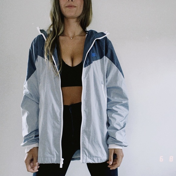 Nike jacket - Picture 3 of 5